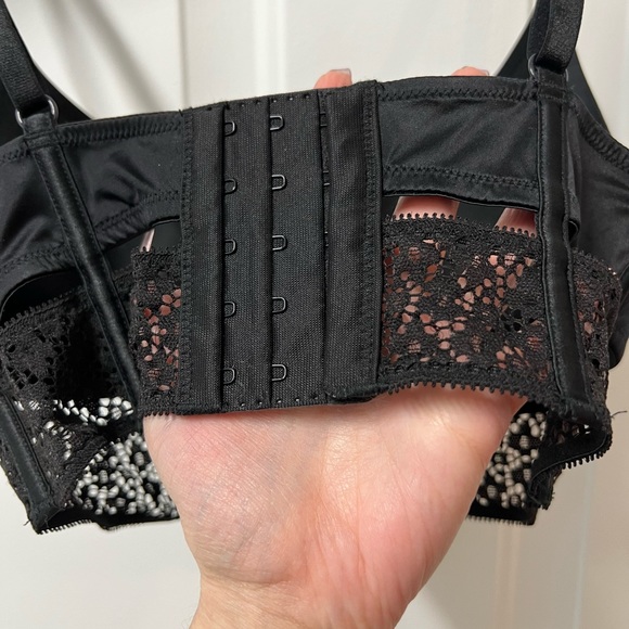 VICTORIA SECRET VERY SEXY LONG LINE DEEP PLUNGE BRA - Picture 8 of 8